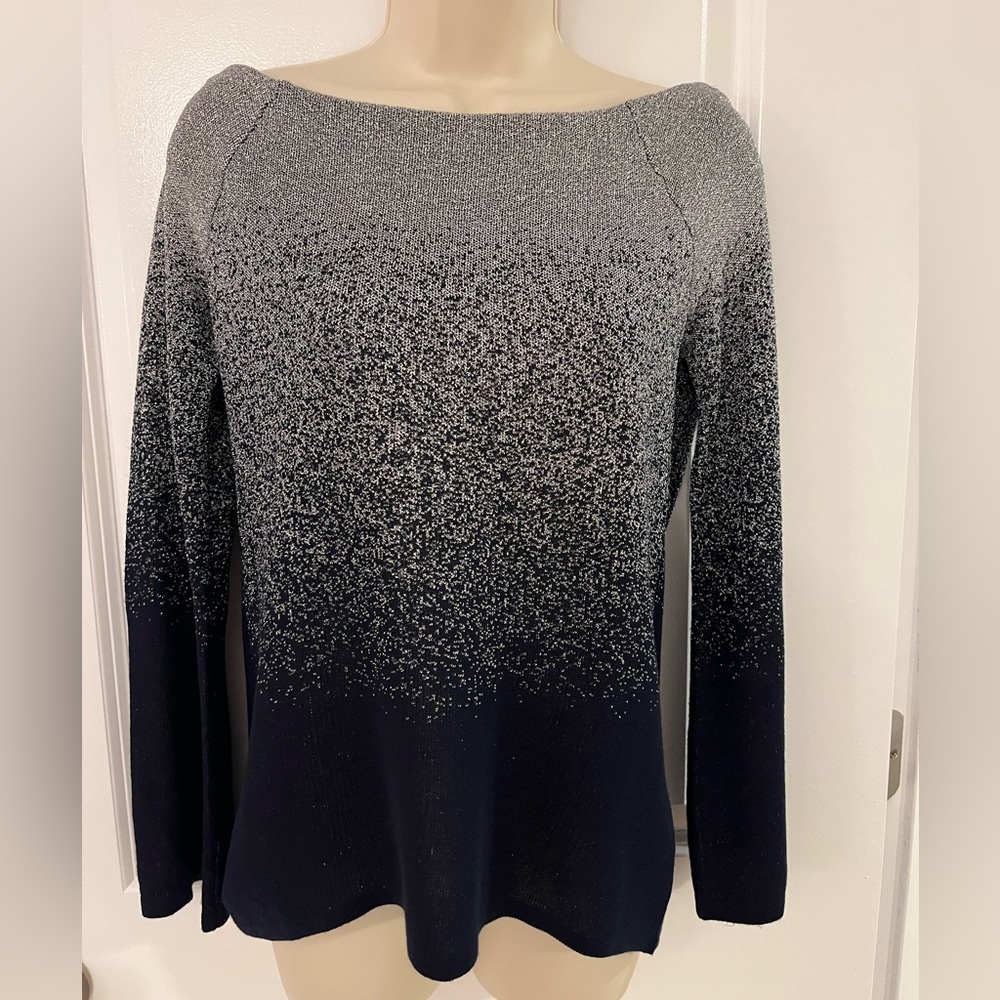 White House Black Market Navy Blue and Silver Scoop Neck Sweater
